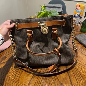 Michael Kors purse and matching wallet